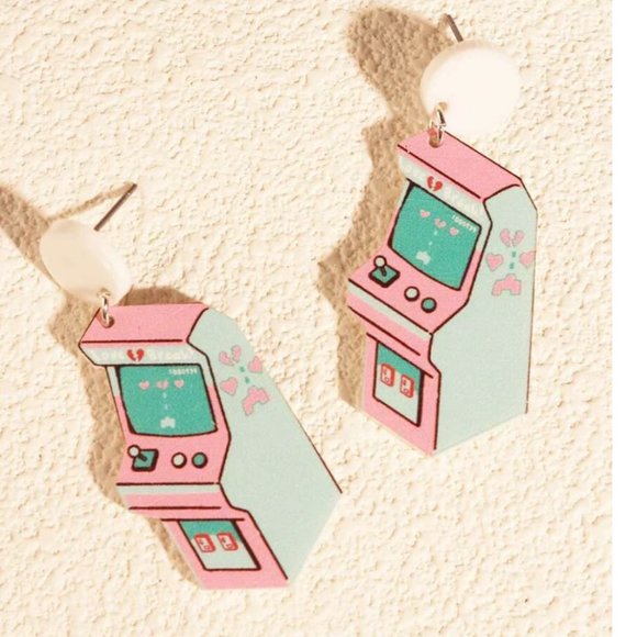 ⭐️❤️ FREE Game Console Gamer Hipster Hippie Retro Chic Glam Artsy Hip Earrings - Picture 5 of 9